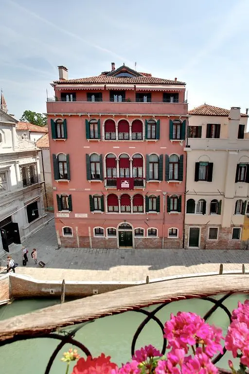 Appartamento Palazzo Schiavoni Suite-Apartments Venezia Italia