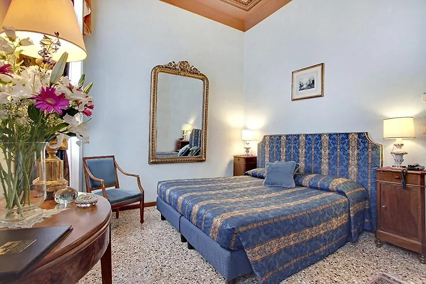 Palazzo Schiavoni Suite-Apartments Venezia 0*,  Italia
